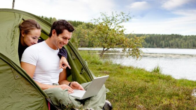 Unverzichtbare digitale Life-Hacks für den Camping-Urlaub
